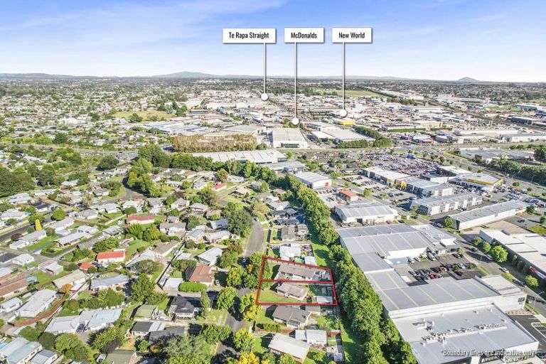 Photo of property in 71 Oakfield Crescent, Pukete, Hamilton, 3200