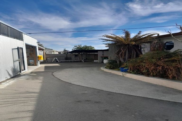 Photo of property in 17 Lord Auckland Road, Wakefield, 7025