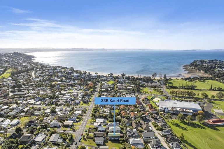 Photo of property in 33b Kauri Road, Stanmore Bay, Whangaparaoa, 0932