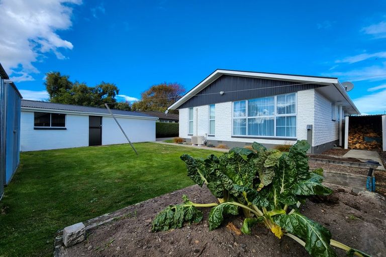 Photo of property in 14 Woodcote Avenue, Hornby, Christchurch, 8042