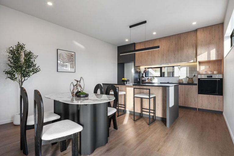 Photo of property in 3/10 Scott Road, Hobsonville, Auckland, 0616