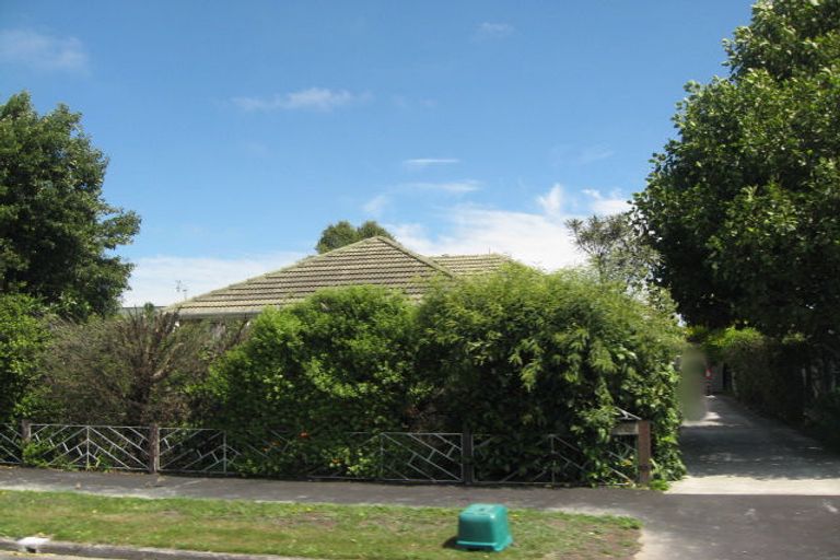 Photo of property in 10 Rollesby Street, Hoon Hay, Christchurch, 8025