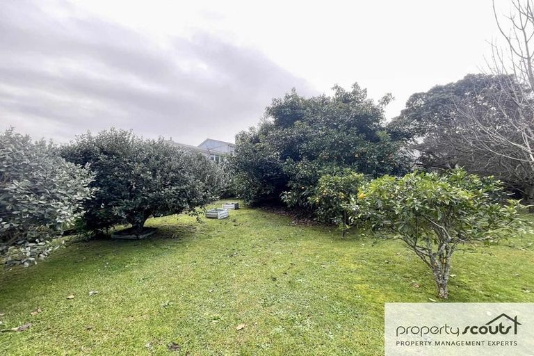 Photo of property in 26 Banks Street, Marfell, New Plymouth, 4310