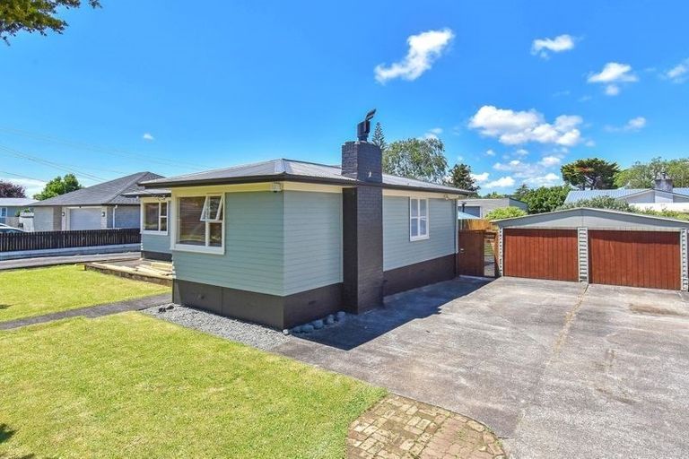 Photo of property in 9 Clendon Place, Manurewa, Auckland, 2102
