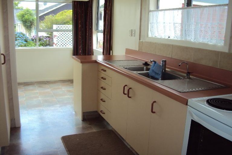 Photo of property in 74 Amanda Avenue, Dinsdale, Hamilton, 3204
