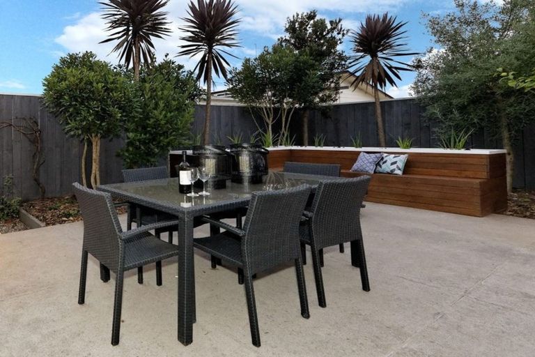 Photo of property in 688a Te Atatu Road, Te Atatu Peninsula, Auckland, 0610