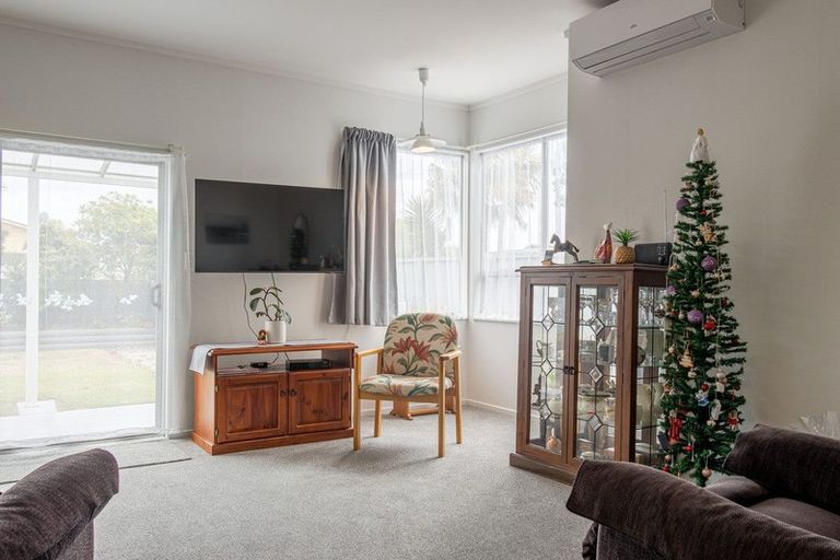 Photo of property in 2/77 Goulstone Road, Whakatane, 3120