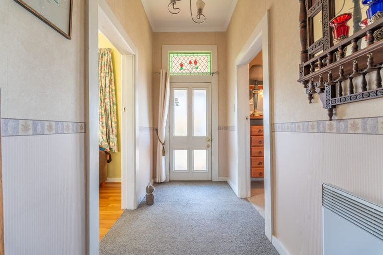 Photo of property in 206 Talbot Street, Geraldine, 7930