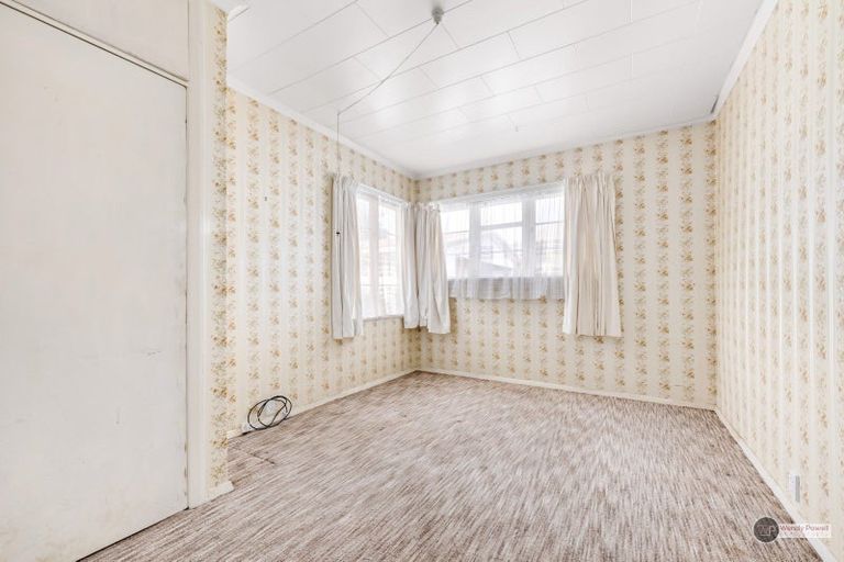 Photo of property in 15 Melrose Street, Wallaceville, Upper Hutt, 5018