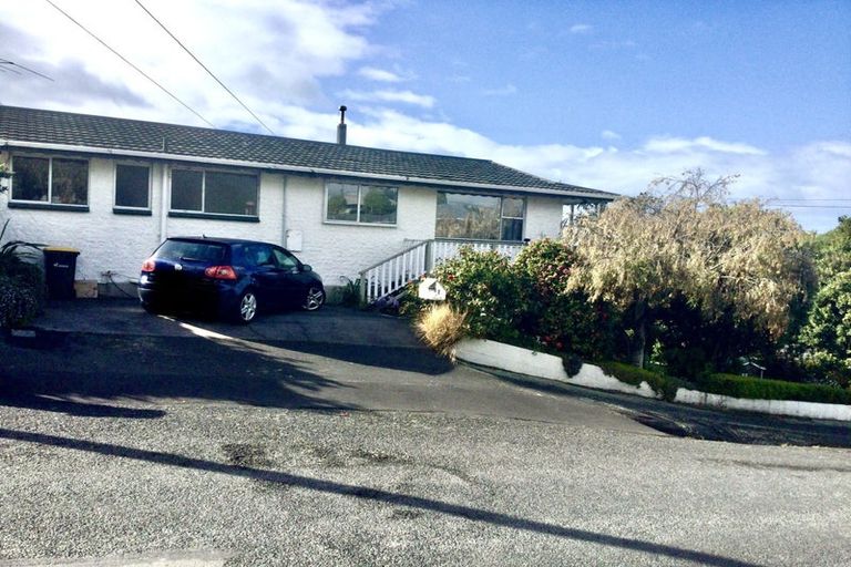 Photo of property in 1 Seaview Road, Brighton, Dunedin, 9035