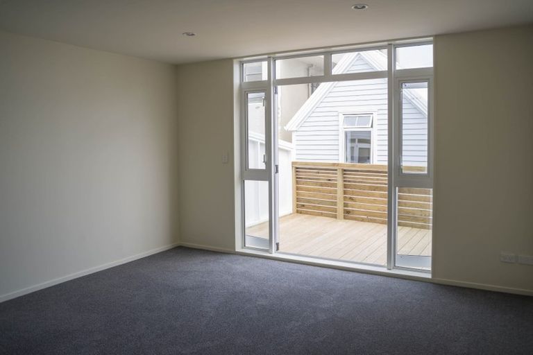Photo of property in Pirie Street Townhouses, 28/35u Pirie Street, Mount Victoria, Wellington, 6011