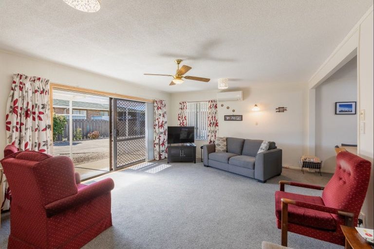 Photo of property in 11a Wellington Road, Waipukurau, 4200