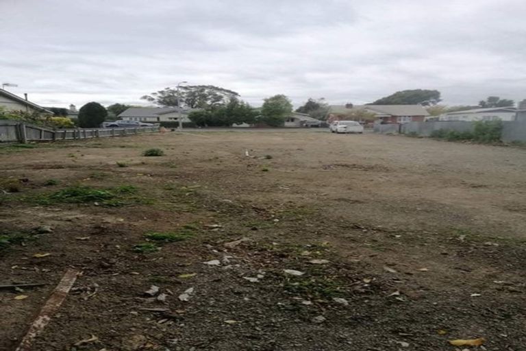 Photo of property in 32 Shamrock Street, Takaro, Palmerston North, 4412