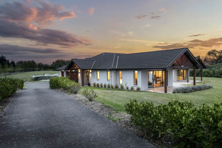 Photo of property in 166j Postman Road, Dairy Flat, Albany, 0794