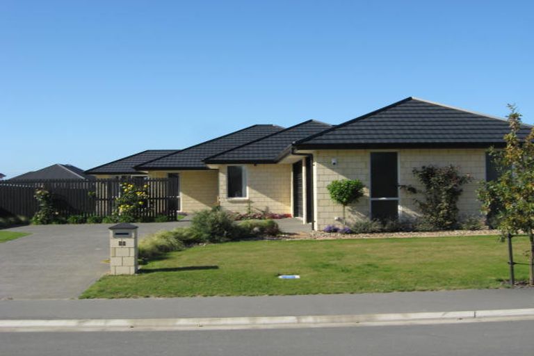 Photo of property in 60 Overbury Crescent, Rolleston, 7614