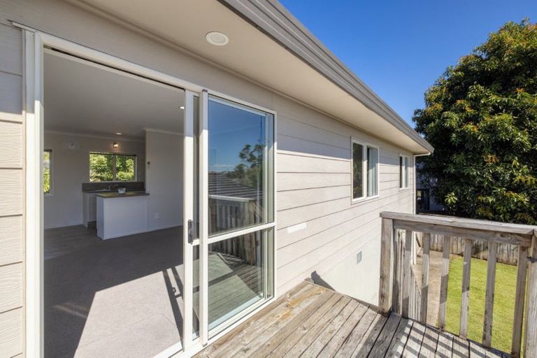 Photo of property in 14a Te Arawa Place, Welcome Bay, Tauranga, 3112