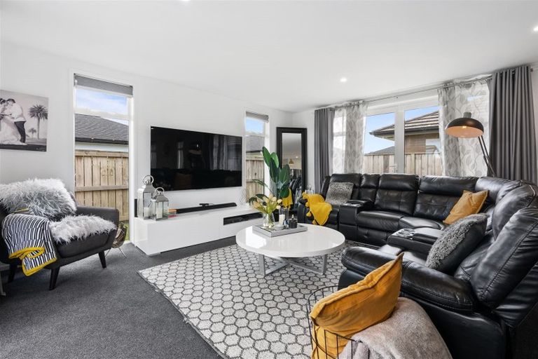 Photo of property in 20 Lamborn Drive, Papakura, 2110