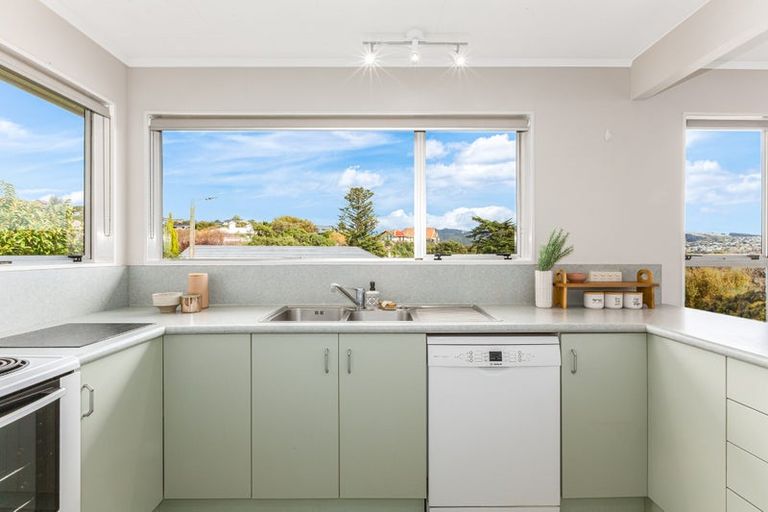 Photo of property in 5 Romesdale Road, Papakowhai, Porirua, 5024