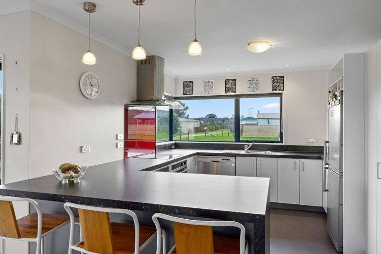 Photo of property in 9 Ludlam Way, Otaki, 5512