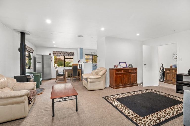 Photo of property in 10 Coach Court, Cromwell, 9310