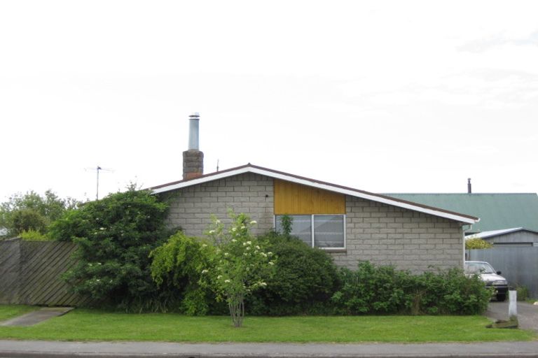 Photo of property in 90 Johns Road, Rangiora, 7400