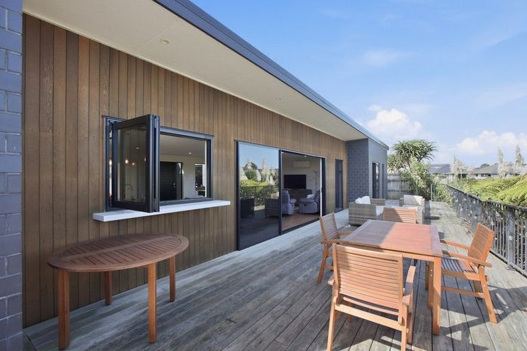 Photo of property in 3 Ashwood Lane, Bell Block, New Plymouth, 4312