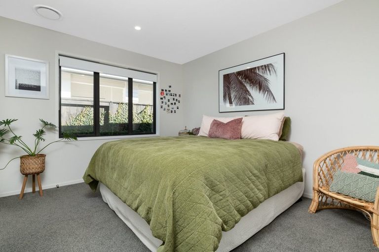 Photo of property in 2 Pimelea Street, Papamoa Beach, Papamoa, 3118