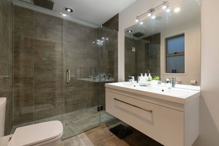 Photo of property in 261 Lakes Boulevard, Pyes Pa, Tauranga, 3112