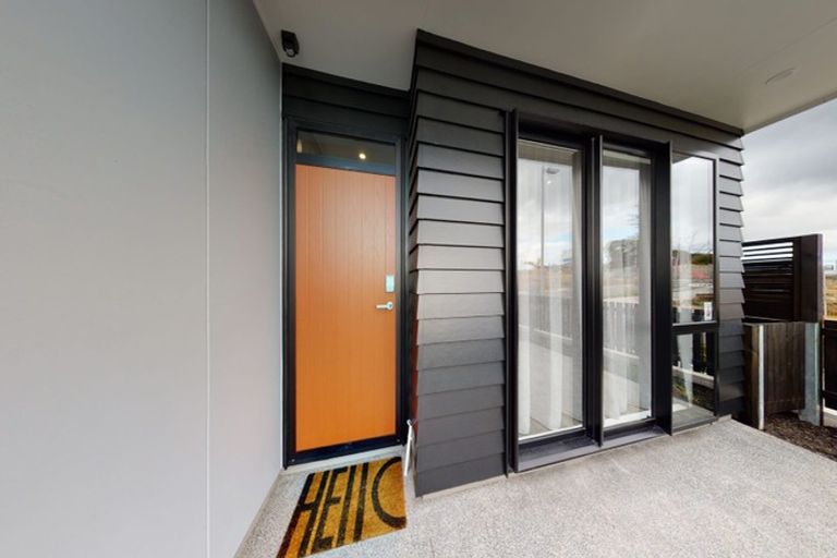 Photo of property in 62 Nugget Avenue, Hobsonville, Auckland, 0616