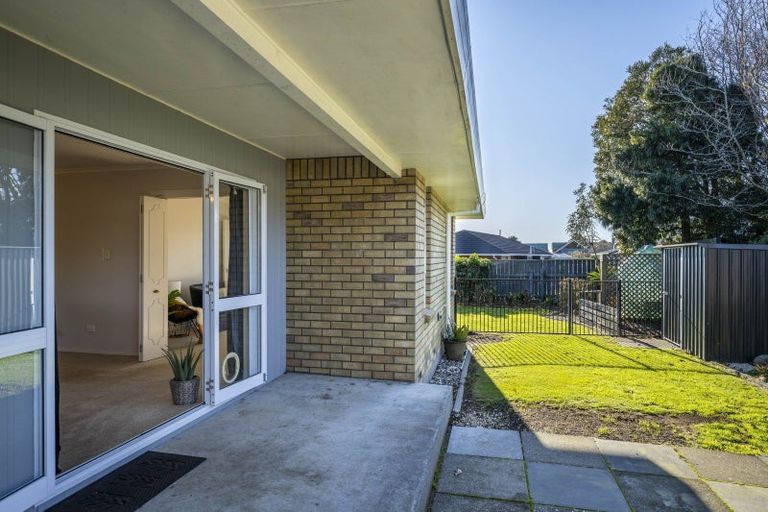 Photo of property in 283a Mangorei Road, Merrilands, New Plymouth, 4312