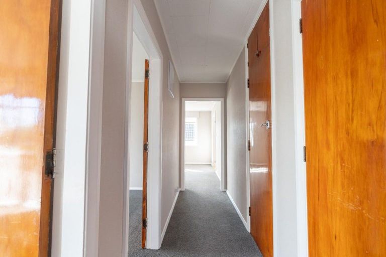 Photo of property in 5 Ngarimu Street, Roslyn, Palmerston North, 4414