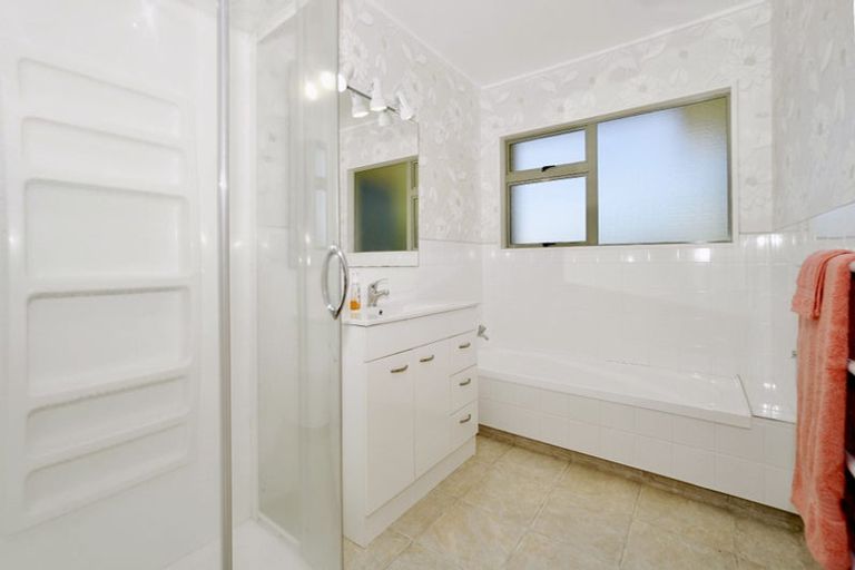 Photo of property in 9 Cooney Place, Te Puke, 3119