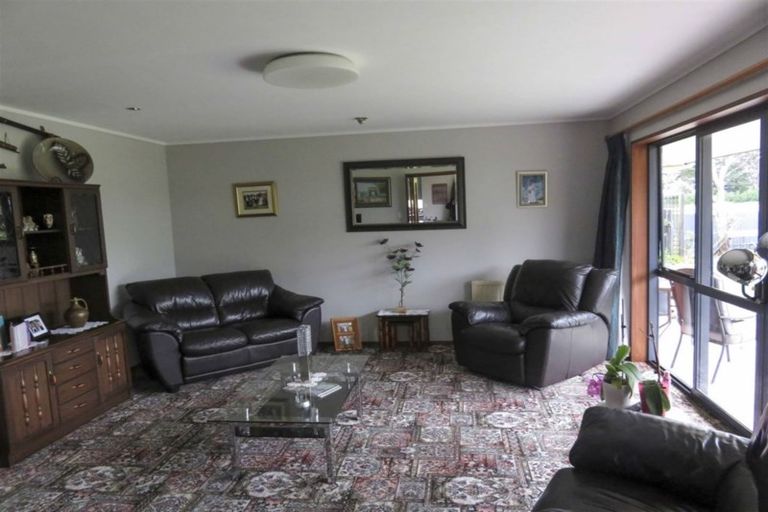 Photo of property in 14 Kirkoswald Street, Wallacetown, 9816