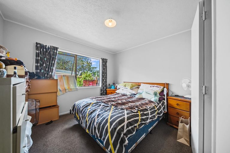 Photo of property in 2/397 Roscommon Road, Clendon Park, Auckland, 2103
