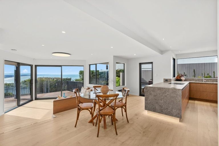 Photo of property in 66 Taylors Mistake Road, Scarborough, Christchurch, 8081