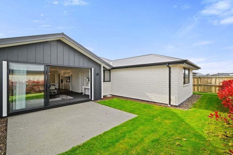 Photo of property in 2 Chilton Drive, Rolleston, 7615