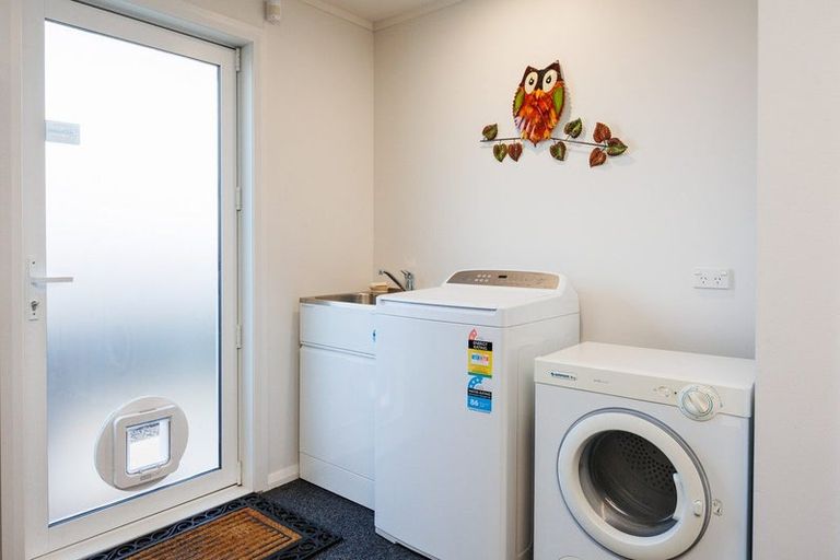 Photo of property in 14a Sandilands Street, Feilding, 4702