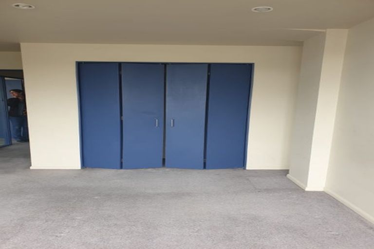 Photo of property in Grandstand Apartments, 11/80u Kent Terrace, Mount Victoria, Wellington, 6011