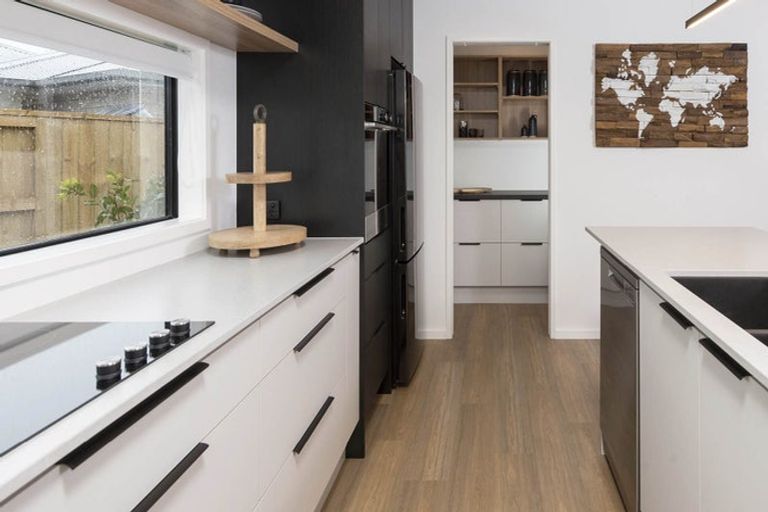 Photo of property in 22 Brigitte View, Snells Beach, 0920