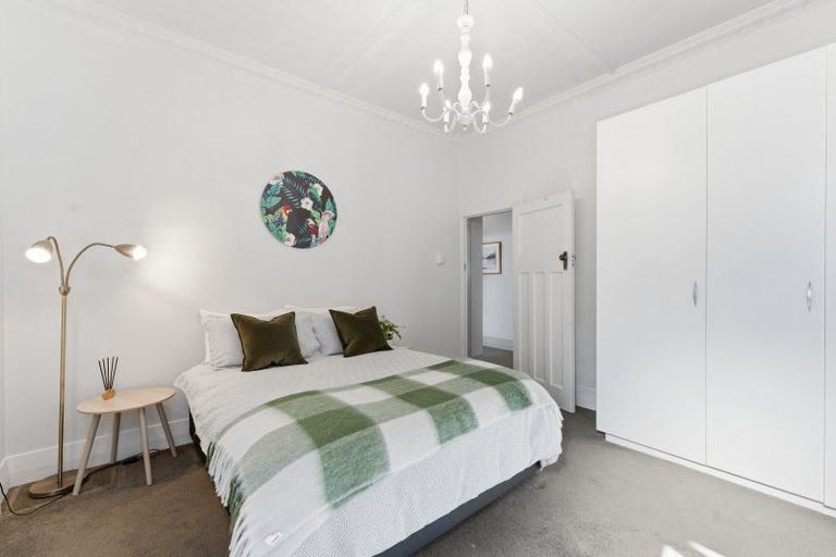 Photo of property in 16 Motu Street, Saint Clair, Dunedin, 9012