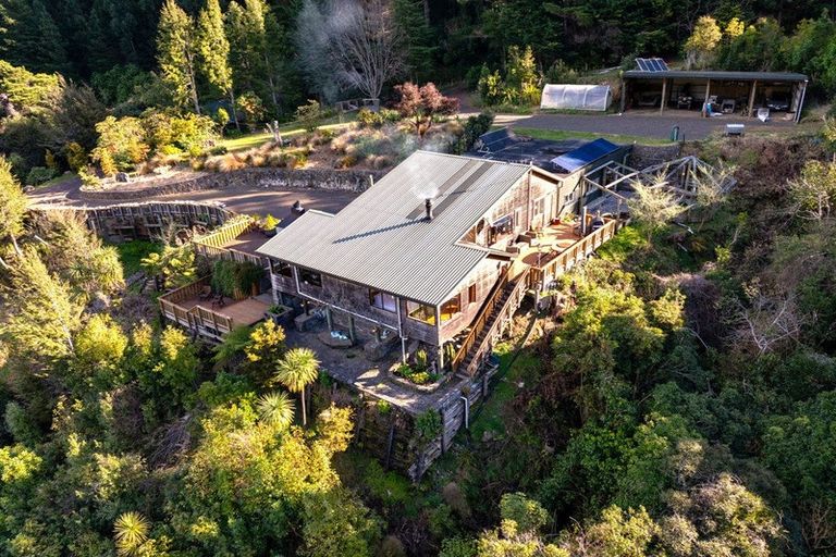 Photo of property in 100 Bachelors Road, Little River, 7591