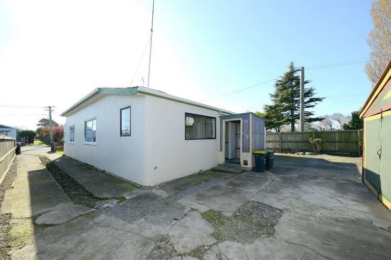 Photo of property in 112 Randolph Street, Woolston, Christchurch, 8062