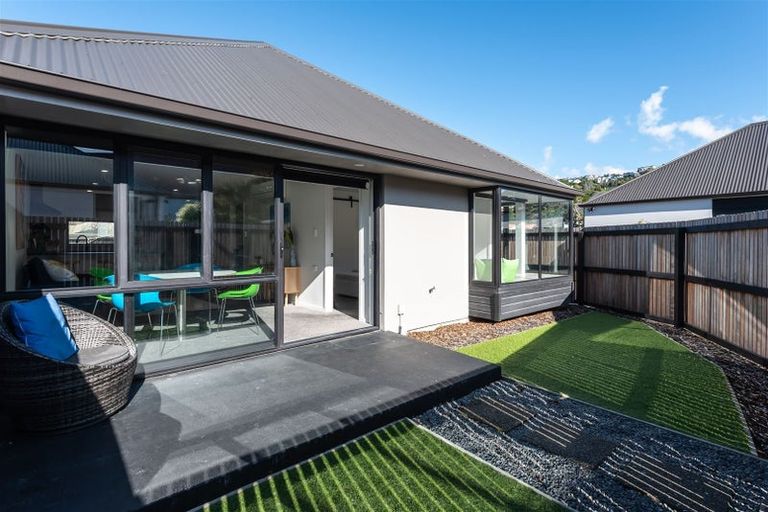 Photo of property in 71b/7 Main Road, Redcliffs, Christchurch, 8081