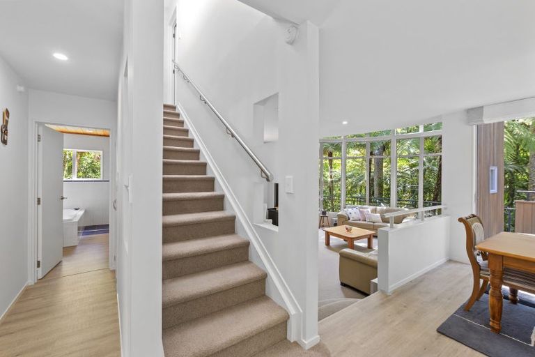 Photo of property in 133 Konini Road, Titirangi, Auckland, 0604