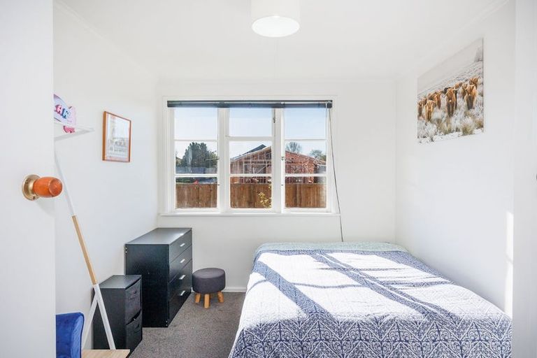 Photo of property in 2 Avon Terrace, Roslyn, Palmerston North, 4414