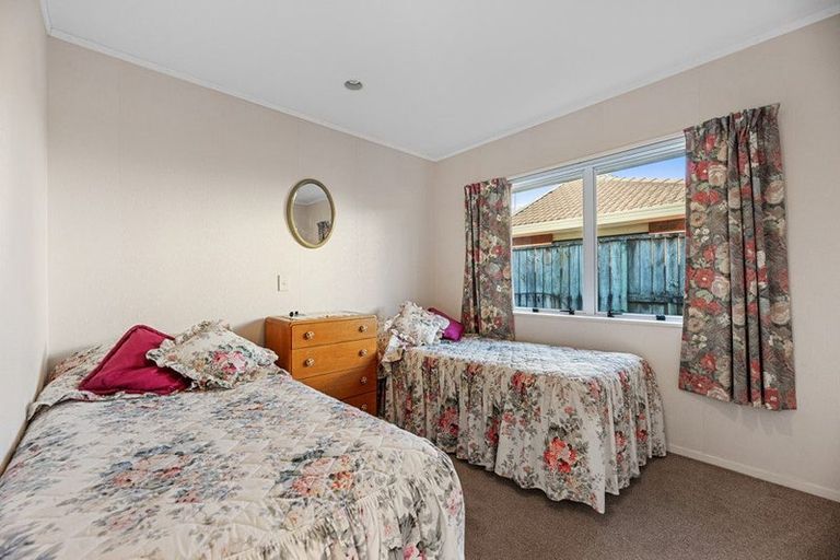 Photo of property in 5 Bayfair Drive, Mount Maunganui, 3116