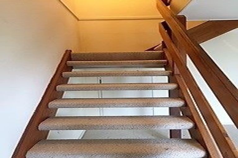 Photo of property in 11/75u Delhi Crescent, Khandallah, Wellington, 6035