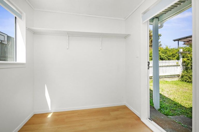 Photo of property in 6a Beach Road, Titahi Bay, Porirua, 5022