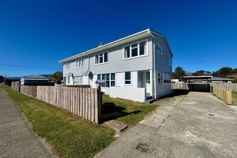 Photo of property in 22-24 Bentham Street, Westport, 7825