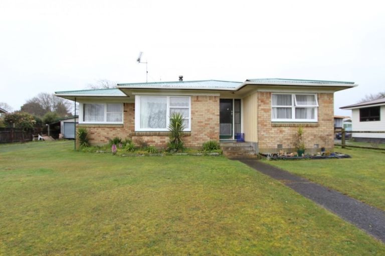 Photo of property in 17 Lauriston Street, Tokoroa, 3420